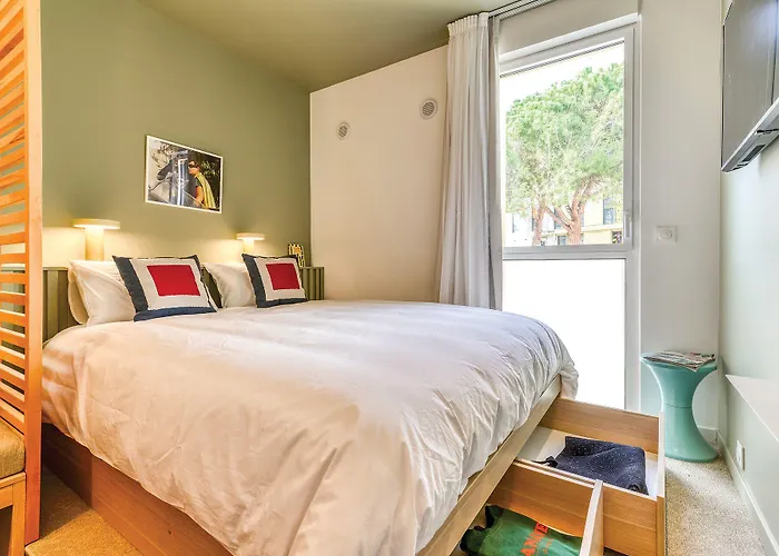 Bikube 4* Μονπελιέ