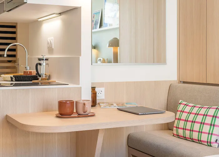 Ξενοδοχείο με διαμερίσματα Bikube Μονπελιέ